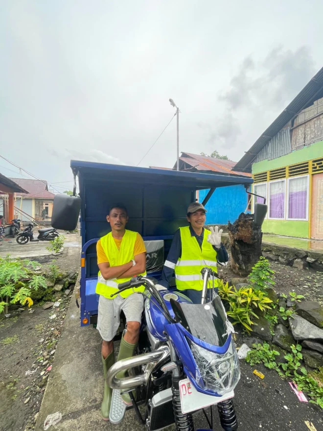 Resmi Diluncurkan, Layanan Pengangkutan Sampah Terjadwal di Desa Tanah Rata Jadi Langkah Nyata Perangi Sampah Plastik